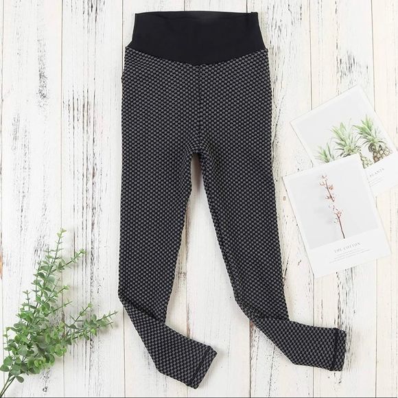 Tiktok Booty Push Up Leggings Brazilian Butt Lift Leggings - Picture 1 of 3